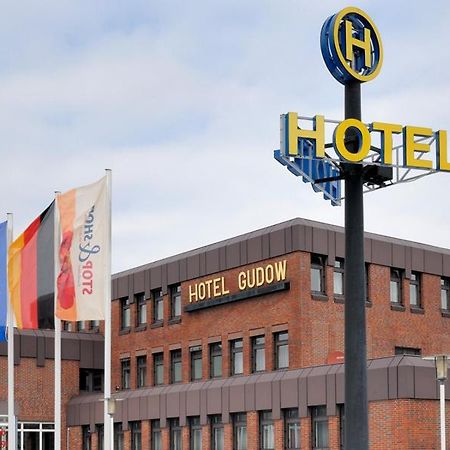 Autobahnhotel Gudow Buitenkant foto