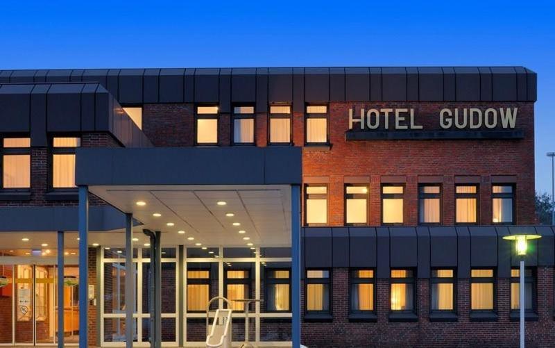 Autobahnhotel Gudow Buitenkant foto