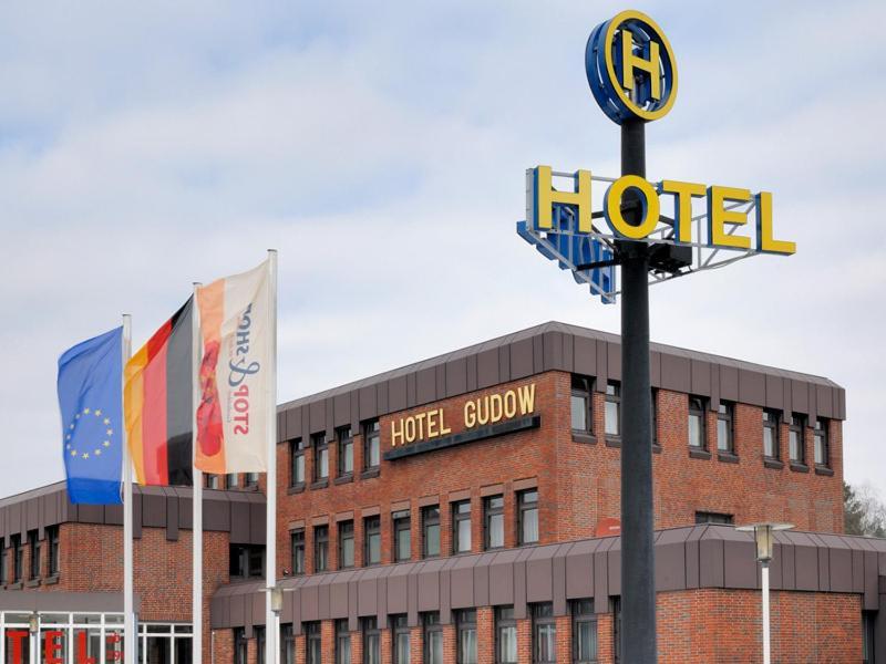 Autobahnhotel Gudow Buitenkant foto